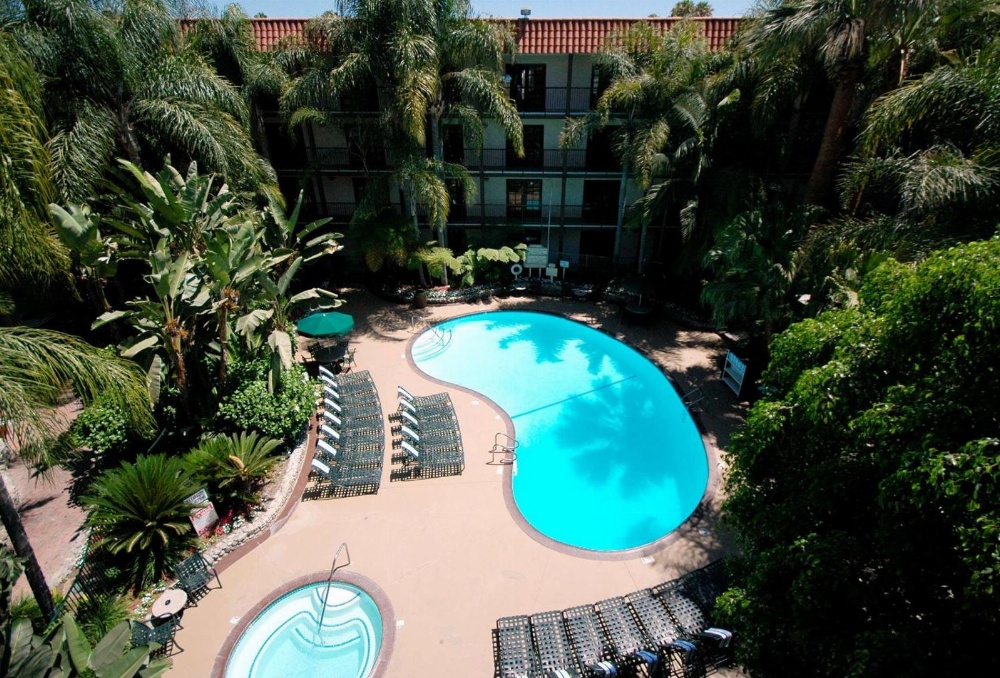 Buena Park Grand Hotel & Suites Main image